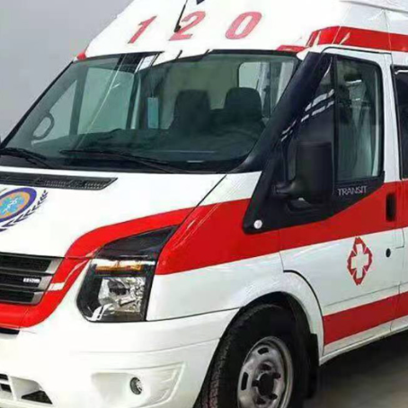 班玛非急救护送病人转院租赁救护车的优缺点对比